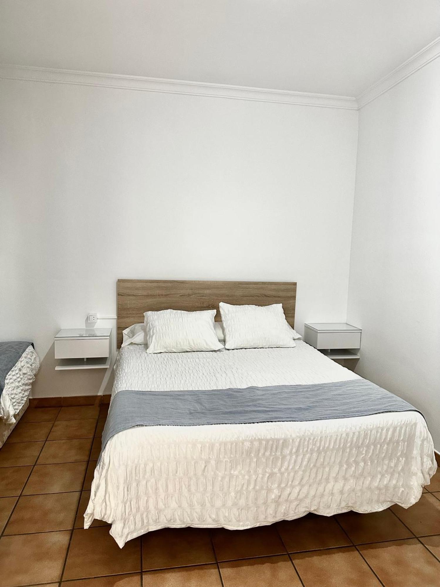 Hostal Mellizo Lebrija Exterior foto